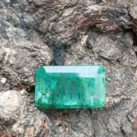 سنگ زمرد طبیعی افغانستان