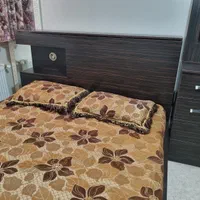 تخت خواب دو نفره