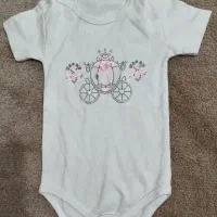 فروش لباس مناسب صفر تا شیش ماه