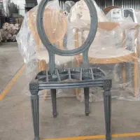 صندلی پلیمری در مدل های مختلف