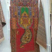 فرش دستباف ۳ متریهای رنگ دار سبک مناسب خارج کشور|فرش|مشکین‌دشت, |دیوار