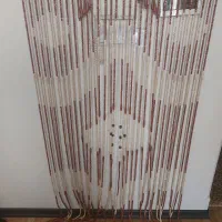 پرده آویز چوبی