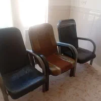 صندلی ومیز عسلی