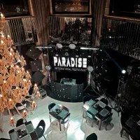 ویتر،سالن دار