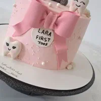 کیک خانگی لارا