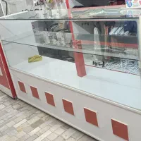 ویترین مغازه