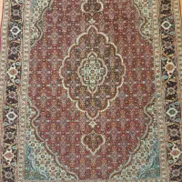 فرش زرنیم ۱*۱/۵ طرح ماهی و قالیچه