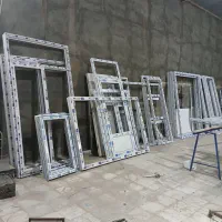 پنجره عایق دوجداره