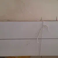 باکس mdf سفید مشکی دو طبقه رگال خور ویترین شلف.|کتابخانه، شلف، قفسههای دیواری|شیراز, ارم|دیوار