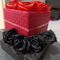 باکس گل رز سرخ شاینی درب دار|گل مصنوعی|سنندج, |دیوار