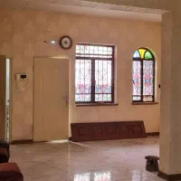 واحد تجاری ۶۵ متری در شیشه گران