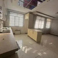 استخدام مشاور در املاک بزرگ سرج