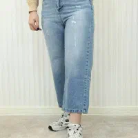 شلوارجین. پول لازمم هرکی داره بدون حرفکمک کنه