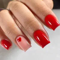 کاشت و ترمیم ناخن .با کیفیت همراه با آموزش|خدمات آرایشگری و زیبایی|زنجان, |دیوار