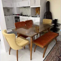 میز نهار خوری ۶ نفره در حد نو