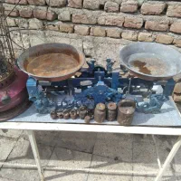 ترازوی قدیمی طرح فرشته