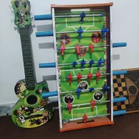 تعدادی اسباب بازی|اسباببازی بچه|ازنا, |دیوار