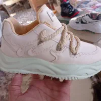 اسپورت بچه گانه زیر قیمت بازار بدلیل تغییر صنف|کفش و لباس بچه|تربت جام, جامرود|دیوار