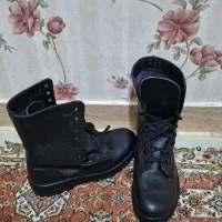 لباس و پوتین سربازی|لباس|قرچک, زیبا شهر|دیوار