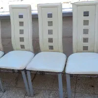 ۶عد دصندلی غذا خوری بفروش میرسد