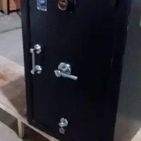 فروش گاو صندوق نسوز ۴۵۰ کیلویی