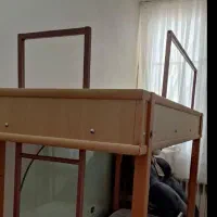 تخت دو طبقه