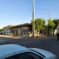 دو مغازه ۹۰متری و ۴۵متری درخیابان برق روبروی باهنر