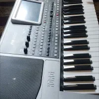 ارگ pa900بسیار سالم و تمیز