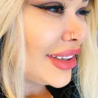 *پیرسینگ‌ چالگونه میکرودرمال*|خدمات آرایشگری و زیبایی|اهواز, نادری|دیوار