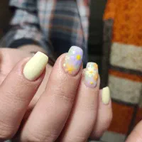 کاشت ناخن فولادشهر|خدمات آرایشگری و زیبایی|فولادشهر, C4|دیوار