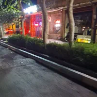 اجاره مغازه رباط دوم بر خیابان اصلی