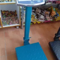 باسکول دیجیتال محک 150 کیلویی کیبرد استیل تاشو|فروشگاه و مغازه|کرمان, |دیوار