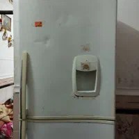 یخچال فریزر کاملا سالم