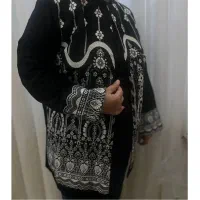 کت مشکی مخمل شیک سایزه44 نو نو اصلا استفاده نکردم