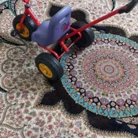 سه چرخه بچگانه|اسباب‌بازی بچه|گنبد کاووس, |دیوار