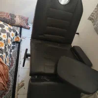 صندلی باز و جمع میشه