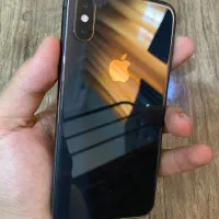 ایفون xs