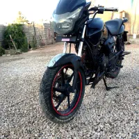 موتور سیکلت آپاچی 180