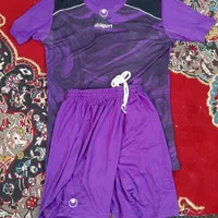 دو دس لباس تیمی