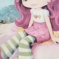 فرش اتاق کودک دختر توت فرنگی