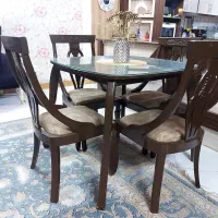 میز نهار خوری چهارنفره طرح گیتاری