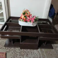 میزجلومبلی باعسلی