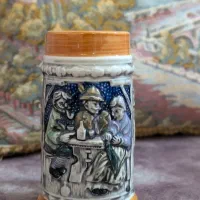 ماگ آنتیک کلکسیونی قدیمی