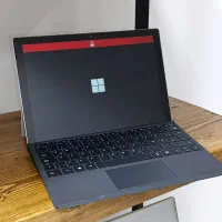 surface pro 5 با رم ۸ و همراه با کیبورد