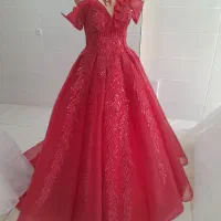 فروش تعدادی لباس عروس