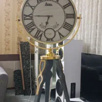 ساعت ایستاده