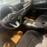 کیا K3 (کی۳، کا۳) ۲۰۲۵|خودرو سواری و وانت|تهران, درختی|دیوار