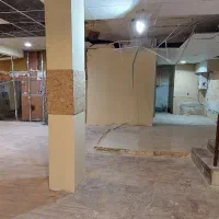 زیرزمینی-تجاری