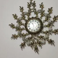 ساعت دیواری برنز در حد نو
