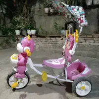 سه چرخه دخترانه